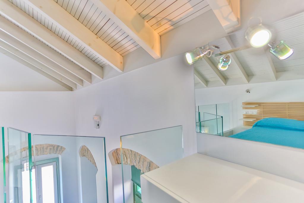 Annika Deluxe Apartments Đảo Sými Ngoại thất bức ảnh
